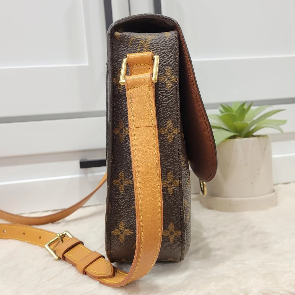 💕DISCONTINUED Crossbody/Shoulder LOUIS VUITTON Saint Cloud GM Monogram